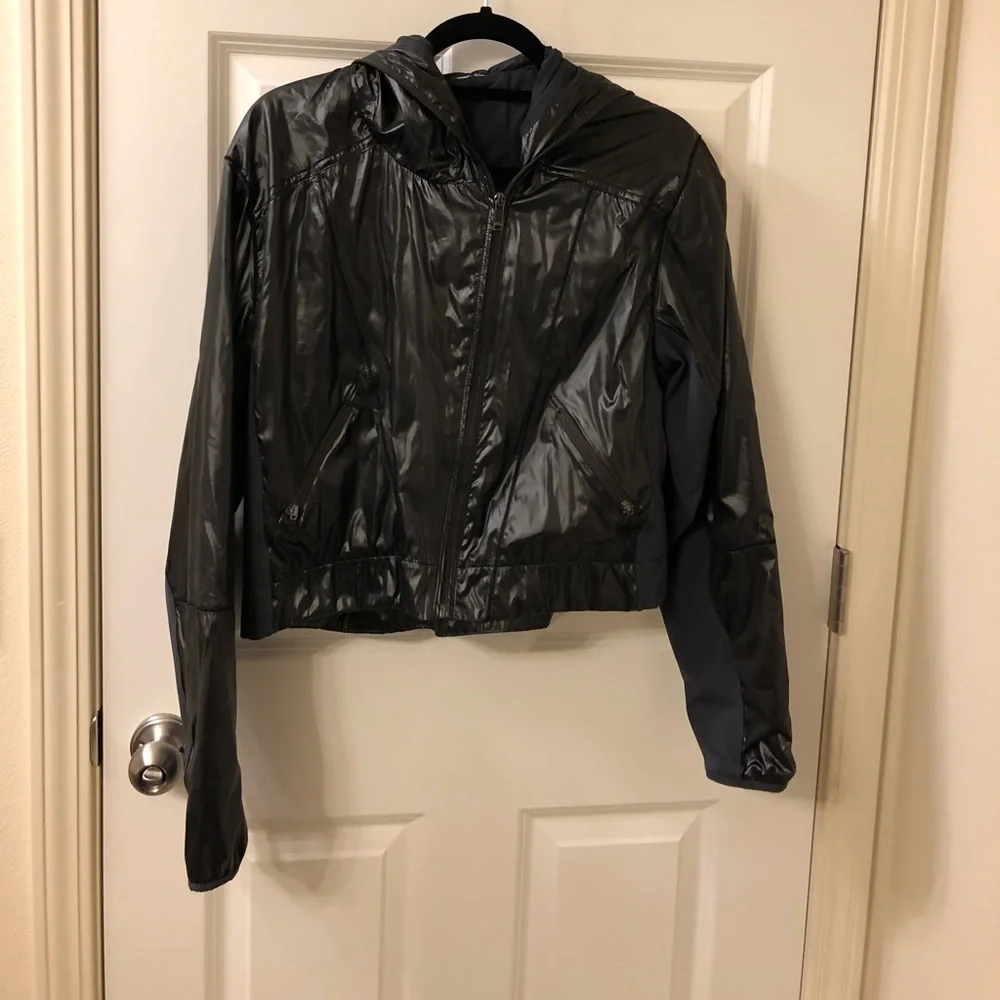 Zella Jacket - Picture 1 of 6
